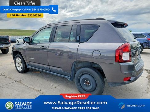 Used 2015 Jeep Compass Latitude AWD/4WD image 3