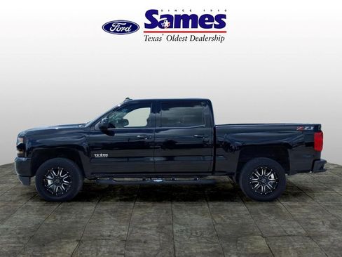Used 2018 Chevrolet Silverado 1500 LT w/ Texas Edition AWD/4WD image 6