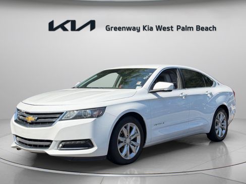 Used 2019 Chevrolet Impala LT FWD image 3