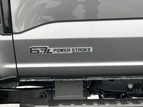 New 2026 Ford F350 Lariat w/ Black Appearance Package image 31