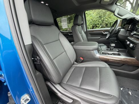 Used 2024 GMC Sierra 1500 Elevation w/ Elevation Premium Package AWD/4WD image 22