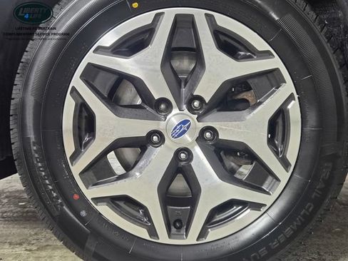 Used 2019 Subaru Forester Premium w/ All-Weather Package AWD/4WD image 9