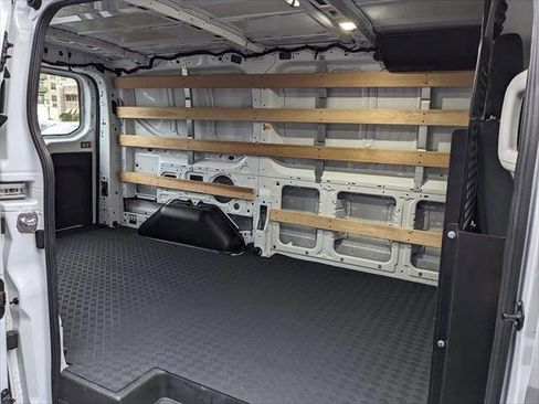 Used 2024 Ford Transit 250 Low Roof w/ Exterior Upgrade Package image 15