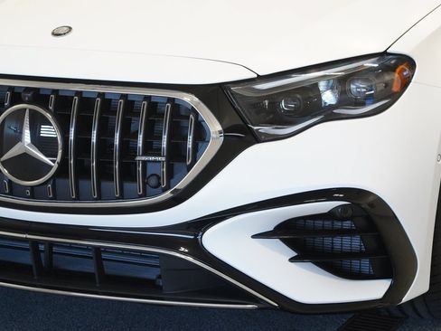 New 2026 Mercedes-Benz E 53 AMG e 4MATIC Wagon image 8