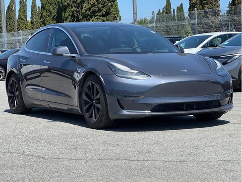 Used 2019 Tesla Model 3 RWD image 3