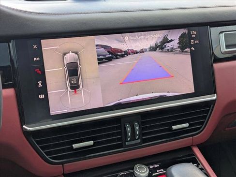 Used 2023 Porsche Cayenne GTS image 14