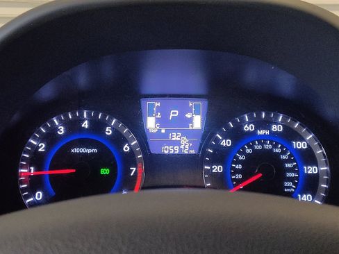 Used 2015 Hyundai Accent GLS FWD image 23