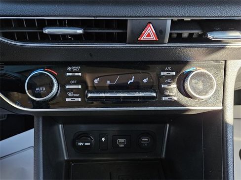 Used 2023 Hyundai Sonata SEL image 19