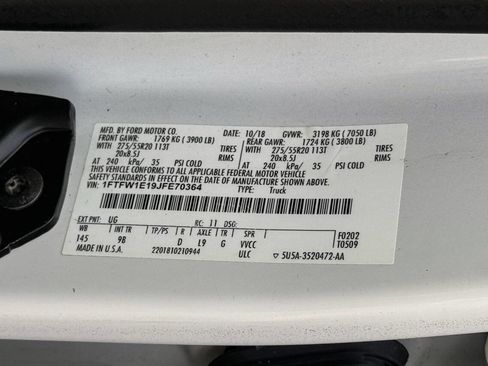 Used 2018 Ford F150 Platinum w/ Equipment Group 701A Luxury image 21