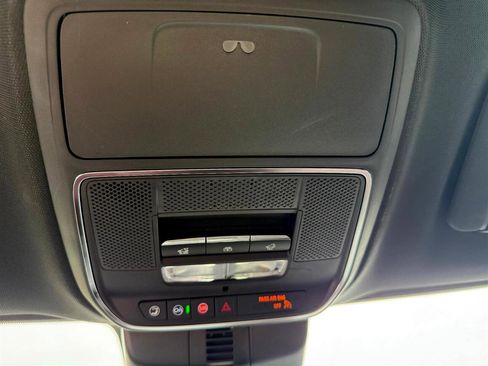 Used 2024 Chevrolet Traverse RS w/ LPO, Floor Liner Package image 20