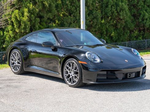 Used 2026 Porsche 911 Carrera S image 9