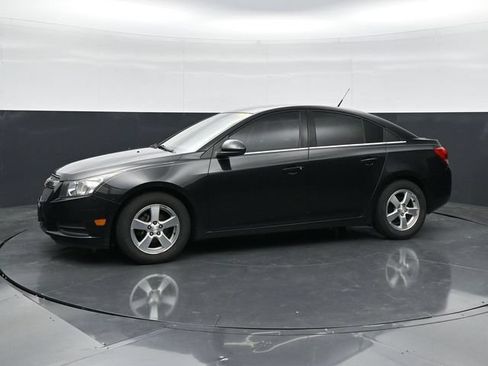 Used 2013 Chevrolet Cruze LT FWD image 6