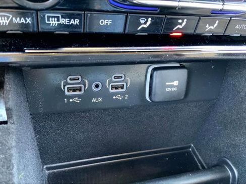 Certified 2021 Jeep Grand Cherokee L Limited AWD/4WD image 31
