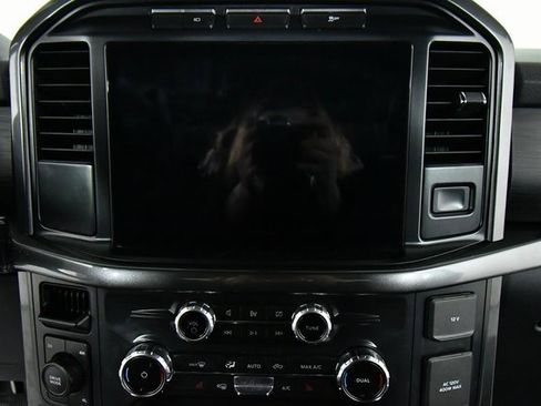 Used 2022 Ford F150 XLT w/ Equipment Group 302A High image 4