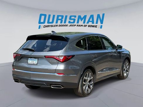 Used 2023 Acura MDX SH-AWD w/ Technology Package image 2