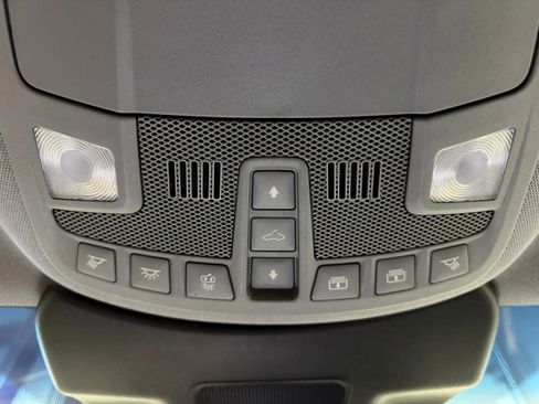 Used 2019 Lincoln Nautilus Reserve AWD/4WD image 29