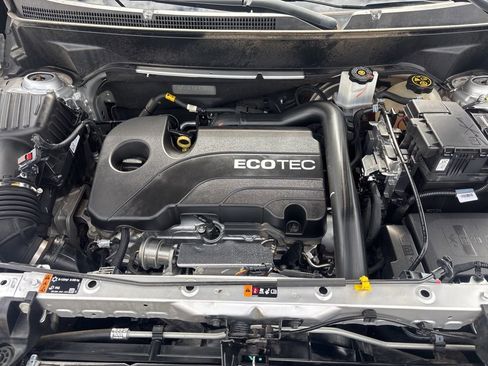 Used 2021 Chevrolet Equinox LT image 29
