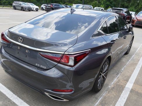 Used 2024 Lexus ES 350 w/ Premium Package FWD image 5