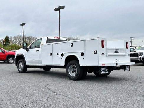 New 2026 GMC Sierra 3500 Pro AWD/4WD image 7
