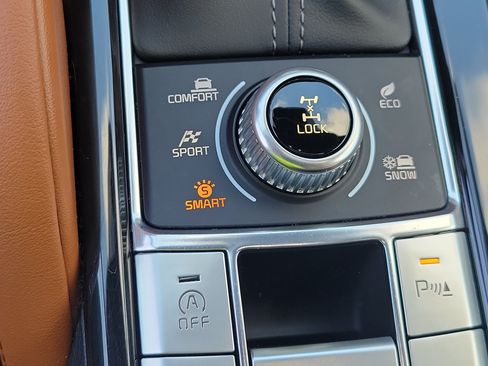 Used 2024 Kia Telluride EX X-Line AWD/4WD image 31