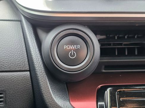 Used 2023 Toyota Prius Prime Premium image 37