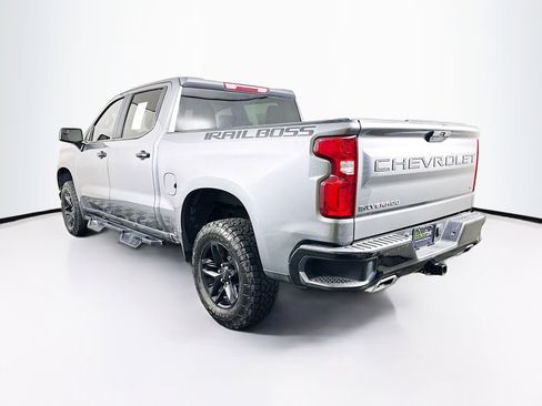 Used 2020 Chevrolet Silverado 1500 LT Trail Boss image 5