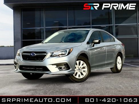 Used 2017 Subaru Legacy 2.5i w/ Alloy Wheel Package image 1