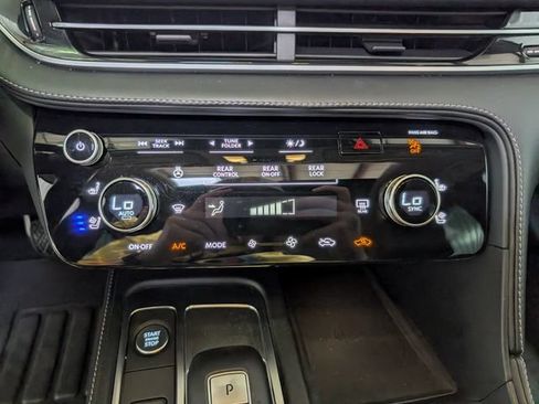 Used 2023 INFINITI QX60 Luxe AWD/4WD image 23