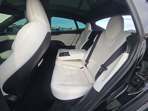 Used 2021 Tesla Model S Plaid AWD/4WD image 8