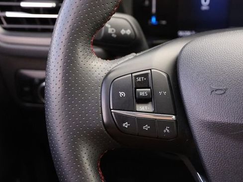 Used 2024 Ford Escape ST-Line image 12