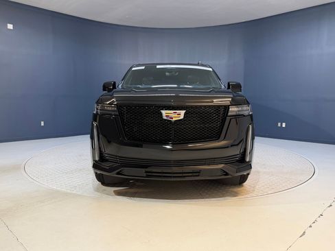 Certified 2024 Cadillac Escalade ESV Sport w/ Touring Package AWD/4WD image 6
