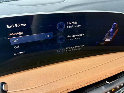 Used 2024 Cadillac XT4 Sport FWD image 29