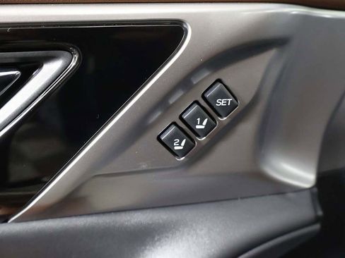 Used 2022 Subaru Outback Touring image 37