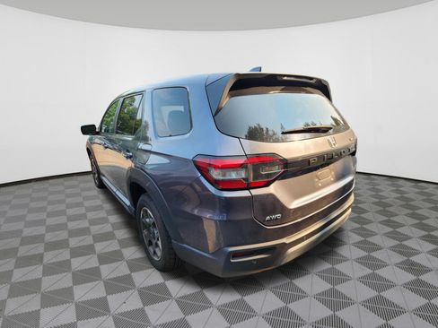 Used 2023 Honda Pilot EX-L image 3