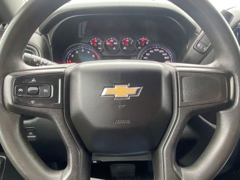 Used 2022 Chevrolet Silverado 2500 Custom w/ Custom Value Package image 23