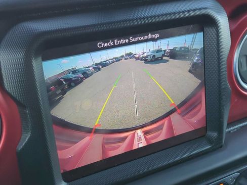 Used 2019 Jeep Wrangler Unlimited Rubicon AWD/4WD image 15