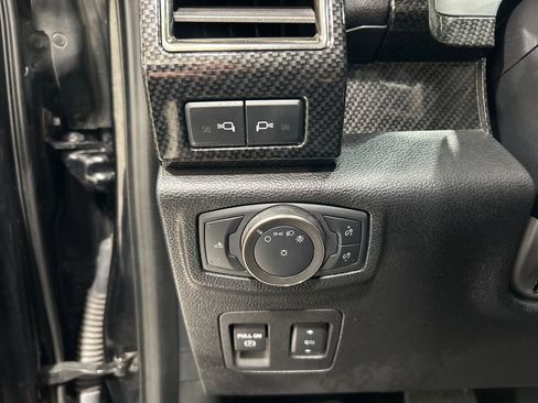 Used 2020 Ford F150 Raptor w/ Equipment Group 802A Luxury image 12