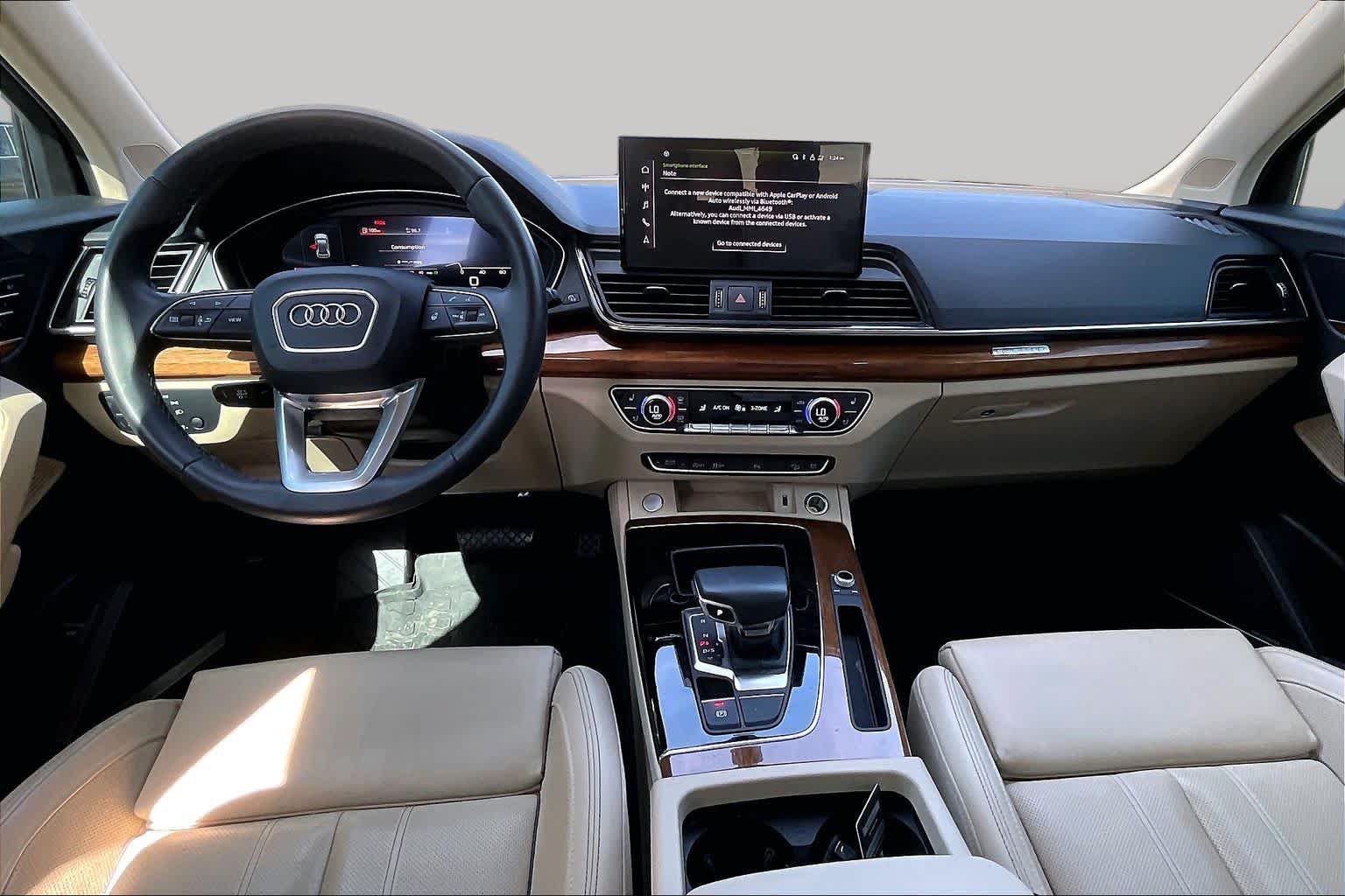 Used 2023 Audi Q5 2.0T Premium Plus w/ Premium Plus Package AWD/4WD image 15