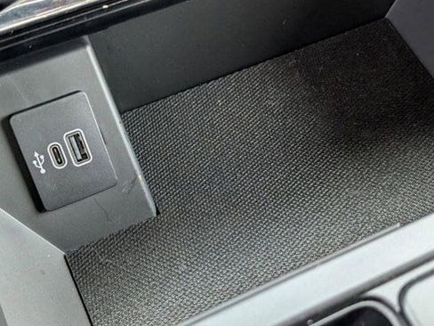 New 2025 Ford F150 Lariat w/ Equipment Group 501A Mid image 22