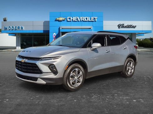 Certified 2024 Chevrolet Blazer LT w/ Convenience Package FWD image 1