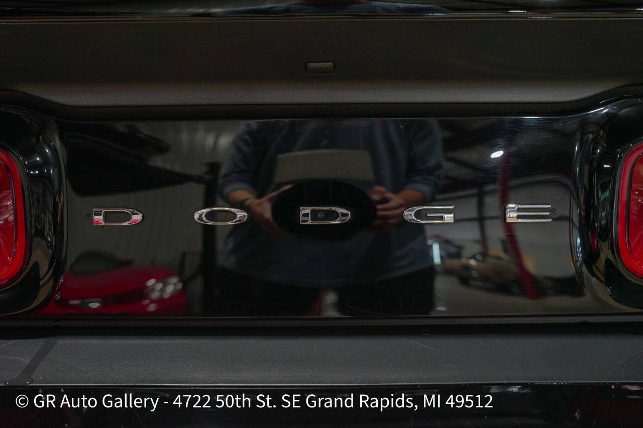 Used 2023 Dodge Challenger SRT Hellcat RWD image 23