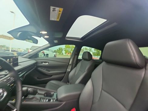 Used 2025 Honda Accord Sport image 14