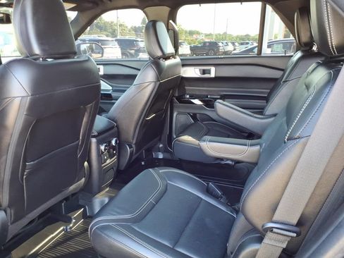 Used 2023 Ford Explorer ST w/ Equipment Group 401A AWD/4WD image 7