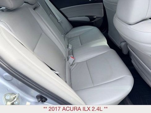 Used 2017 Acura ILX image 11