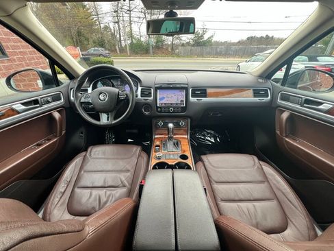 Used 2014 Volkswagen Touareg VR6 AWD/4WD image 15