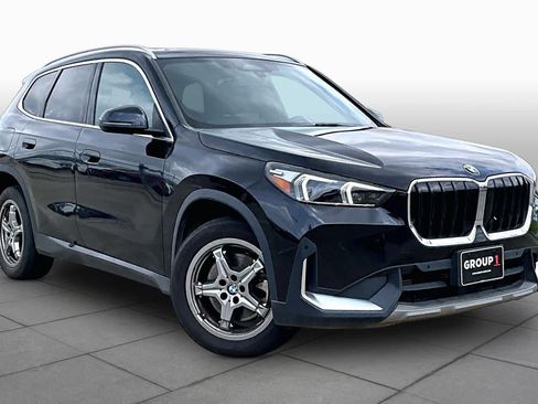 Used 2023 BMW X1 xDrive28i AWD/4WD image 3