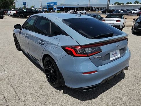 Used 2024 Honda Civic Sport image 5