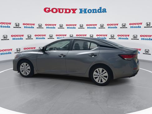 Used 2024 Nissan Sentra S FWD image 6