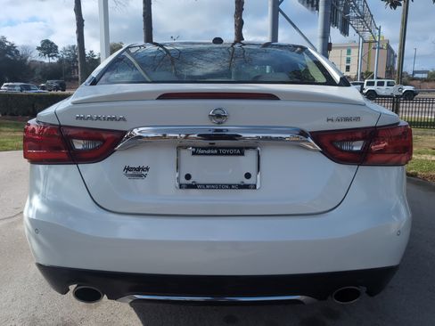 Used 2018 Nissan Maxima Platinum image 9