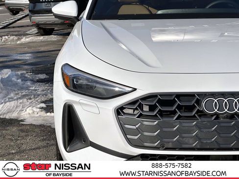 Used 2025 Audi A5 2.0T Premium image 9